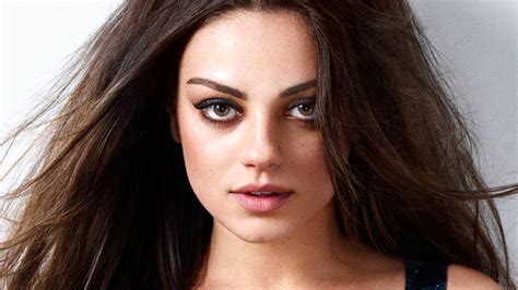 Free Download Mila Kunis Wallpapers Images Photos Pictures Backgrounds