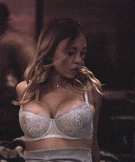 Hottest GIFs Of Sydney Sweeney That Show Her Big Boobs