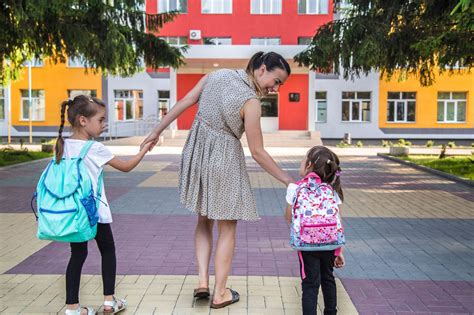 Por Qué Es Bueno Ir A La Escuela Caminando Con Tus Hijos Etapa Infantil