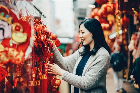Why do chinese new year dates change every year? What to do for Chinese New Year 2019 Year of the Pig | SBS ...