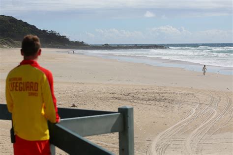 Backpacking Tourists Mysteriously Go Missing While Traveling Along Popular Australian Beach