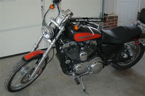 List related bikes for comparison of specs. 2009 Harley Davidson Sportster 1200 Custom