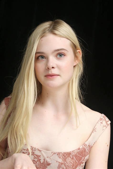 The Boxtrolls Press Conference Elle Fanning Photo 38133363 Fanpop