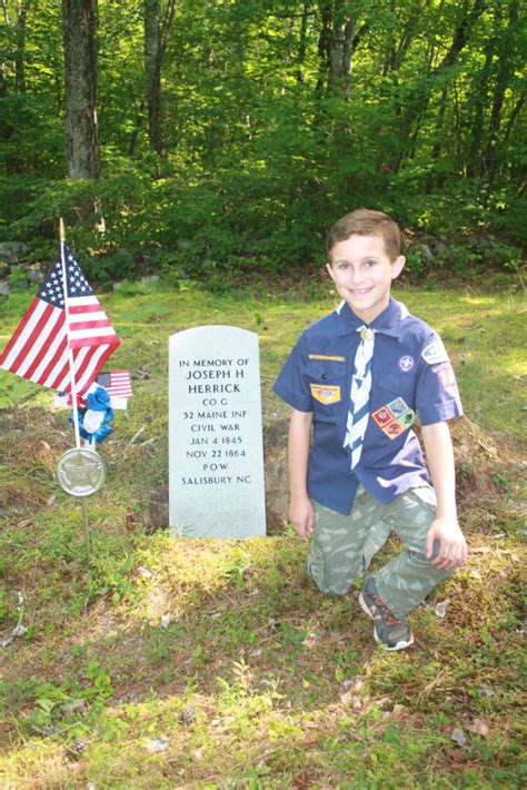 Civil War Veterans From Greenwood Honored With Headstones