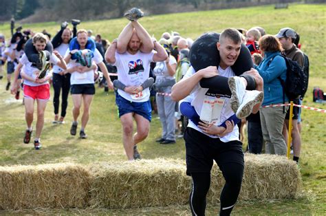 Uk Wife Carrying Race 2015 Dorking Surrey Live