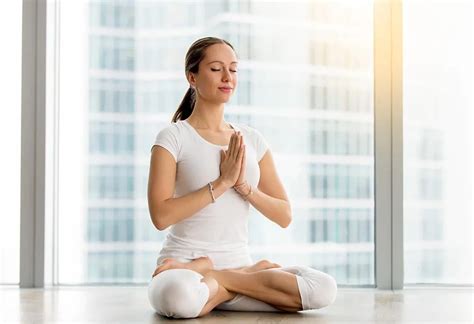 Yoga During First Trimester Of Pregnancy Poses Benefits And Tips