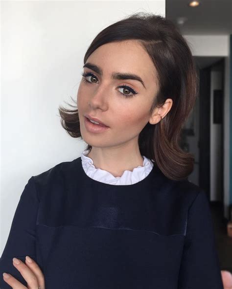 Pin By For You On Lily Collins Lily Collins Hair Bangs For Round