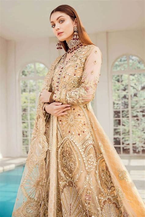 Latest Embroidered Pakistani Suits In 2020 Dresses Dresses Online Eid Dresses