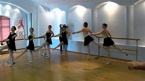 Урок классического танца студии Наталии Герасимчук Youtube