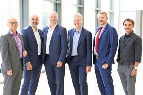 Hansa Flex Startet Mit Neuem Vorstand Ins Jahr Konstruktion