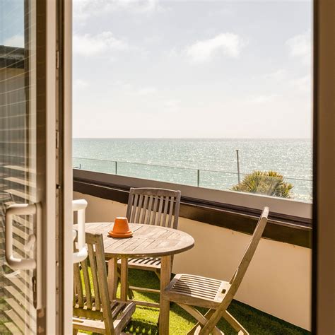 Beachcroft Hotel And Beach Hut Suites Updated 2023 Felpham