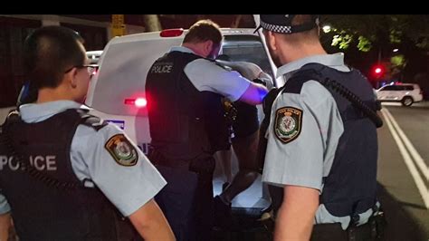 Five Police Officers Injured After Sydney Brawl Youtube