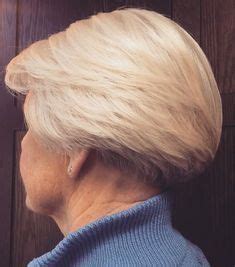 Her father was a mechanical engineer. Dorothy Hamill Wedge Haircut Front and Back View - Bing ...