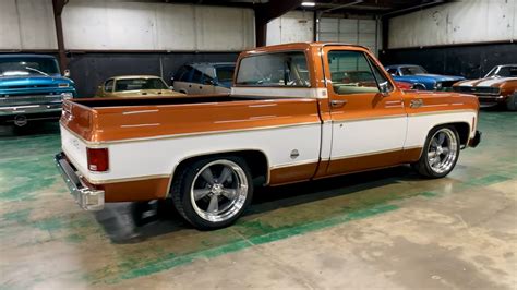 1977 Gmc Sierra Classic Swb Sits Low On 20s To Flaunt Two Tone Square