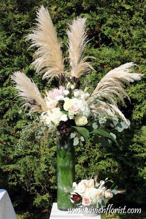 Magnificent Pampas Grass Arch - Montreal Wedding Florist - Vivien Florist