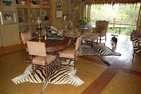 Furniture & decor for sale in highlands. Bluebells and Lavender Interiors Blog: South African Style ...