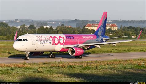 Ha Ltd Wizz Air Airbus A321 At Gdańsk Lech Wałęsa Photo Id