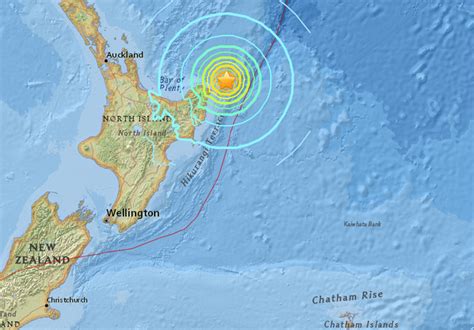 Strong Mag 71 Quake Strikes New Zealand But No Major