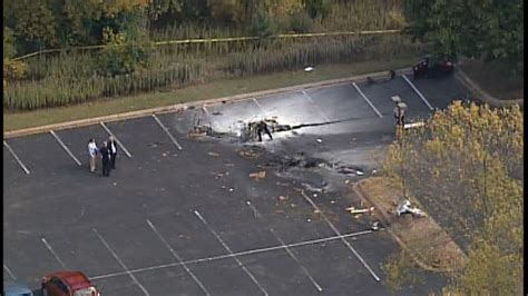 Pilot Killed After Plane Crashes In Eden Prairie Minn