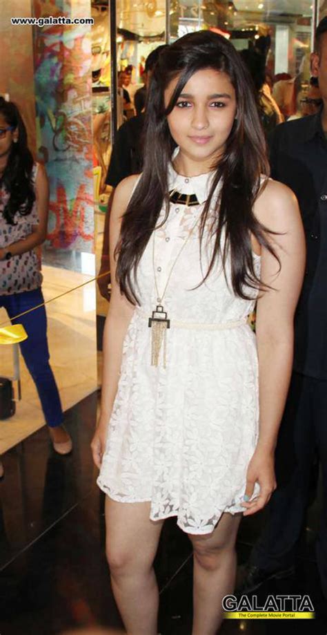 alia bhatt in sexy white short dress