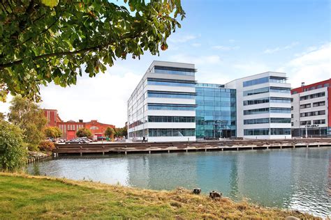 En internationell företagspark på hisingen. Getingekoncernen flyttar sitt huvudkontor till Lindholmen ...
