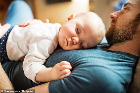Men Should Start A Family Before They Turn To Avoid Risks Daily Mail Online