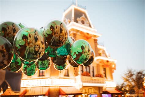 10 Secret Tips For Halloween Time At Disneyland Halloween Time At