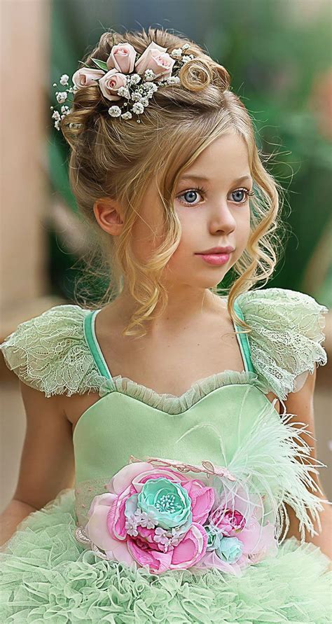 Pin By СТЕЛЛА ЛАНЕВСКАЯ On Princess Little Girl Dresses Kids Photos