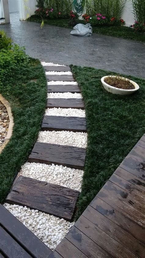 Inspirational Walkways To Front Door Landscaping Garden Design 42