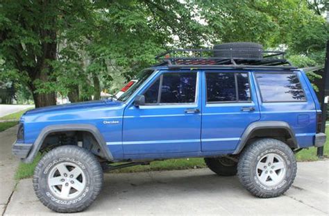 A beautiful, rust free, low mileaged 2 door cherokee! Purchase used 1995 Jeep Cherokee Sport Utility 4-Door 4.0L ...
