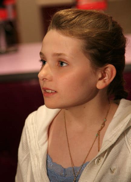 Abigail Abigail Breslin Photo 3321178 Fanpop