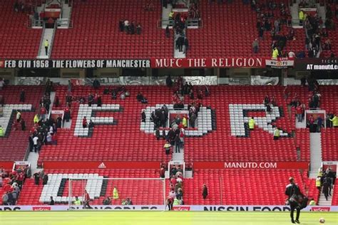 Manchester United Eye Plans To Increase Old Trafford Capacity To 88000