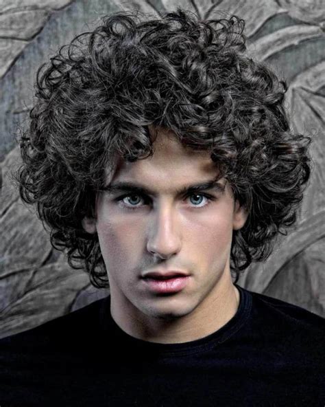 The 45 Best Curly Hairstyles For Men Improb Mens Curly Hairstyles