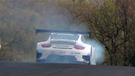 Crashed Porsche 911 Gt3 R Attempts To Carry On Racing Youtube