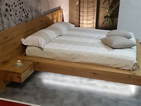 Come arredare un camera piccola? Offerta letto in legno massello