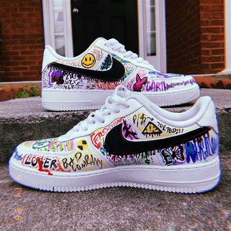 Chaussure Nike Air Force 1 Custom Communauté Mcms