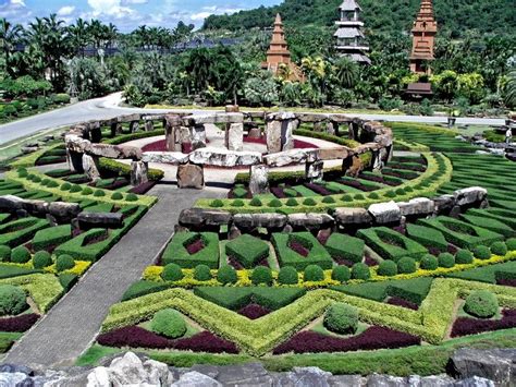 10 Most Beautiful Gardens In The World Page 5 Tiger Feng