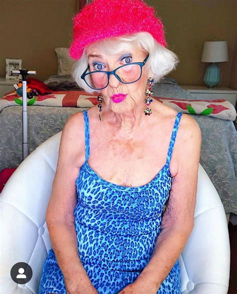 Pin By Vicki Tagliarina On Baddie Winkle Baddie Winkle Crochet Top