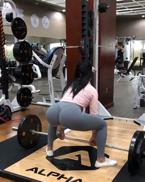 heidy espaillat on instagram “leg glutes routine for you to try on your leg day 🍑🍑🍑 double tap