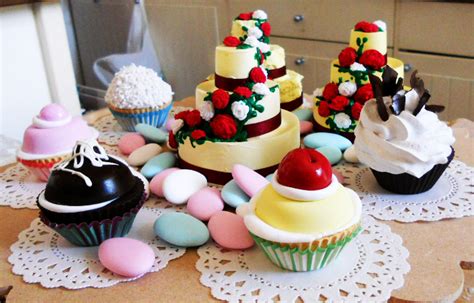 Trova una vasta selezione di torta bomboniera matrimonio a prezzi vantaggiosi su ebay. Torte finte: Bomboniere per Compleanno, Matrimonio, Tesi ...