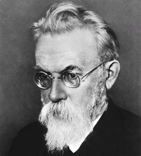 Дитинство хлопчика минуло в рідному русові снятинського повіту. Цікаві факти про Вернадського