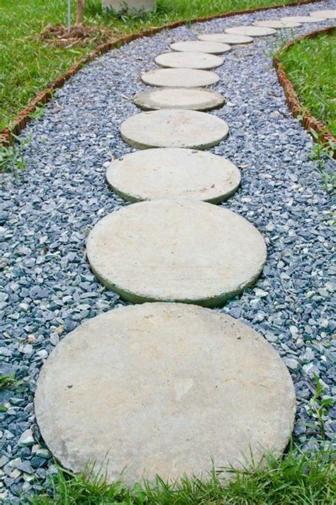 15 Creative Round Stepping Paths Stepping Stone Pathway Walkways Paths