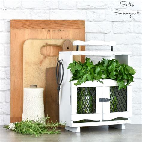 Diy Herb Drying Rack For Fresh Herbs From A Repurposed Picture Frame