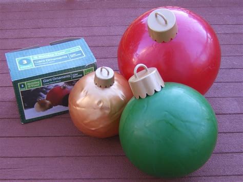 Gemmy Holiday Time Giant Ornaments 3 Christmas Inflatable Balls Yard