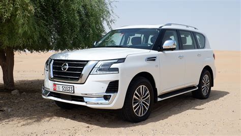 The standard nissan patrol is powered by a huge 5.6 litre v8 engine. 2020 Nissan Patrol: Specs, Features, Global launch
