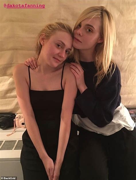 Elle Fanning Shows Off Newly Dyed Wet Hair In Bathroom Selfie On
