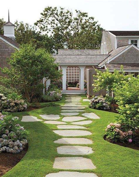 Pin By Best Products For 2020 On Home Walkway Landscaping Front Yard