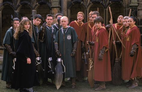 Gryffindor Quidditch Team Wallpaper