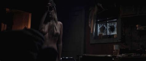 Riley Keough Nude Explicit Sex Scenes Scandal Planet