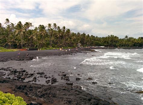 Punaluu Black Sand Beach Park Photo Rv Parking